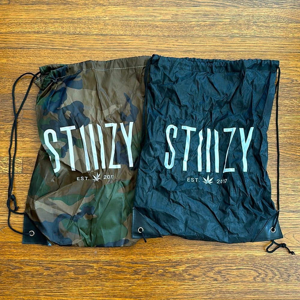 STIIIZY Black and Camo Lightweight Nylon Knapsacks (2)